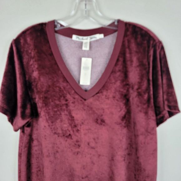 Michael Stars Wine Stretchy Velvet V-Neck Short Sleeves Pullover Top Size L - Picture 3 of 9